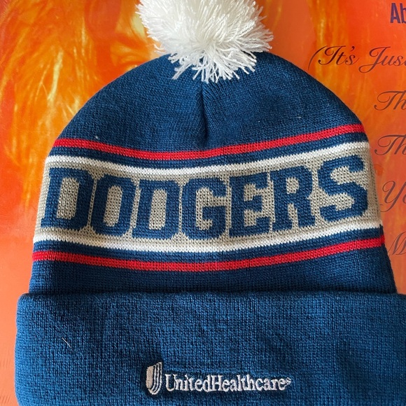 Gentle used Dodger beanie - Picture 2 of 2